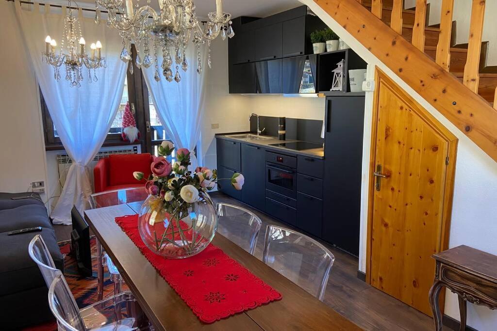 Tabla - Confort Ed Eleganza A 100 Mt Dagli Impianti Aprica Exterior foto