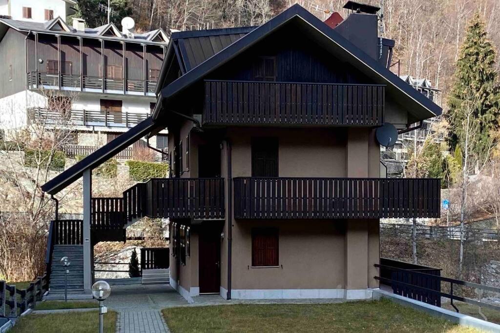 Tabla - Confort Ed Eleganza A 100 Mt Dagli Impianti Aprica Exterior foto